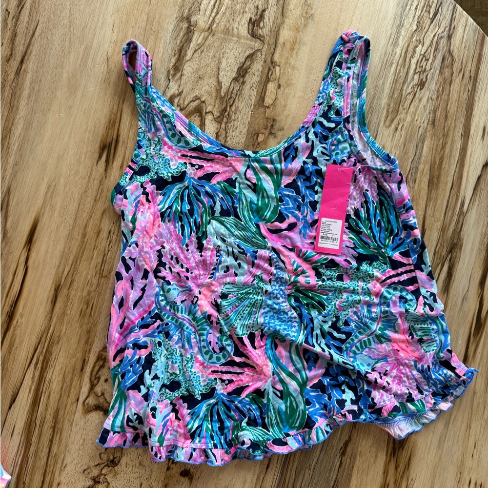 NWT Lilly Pulitzer pajama top - size small